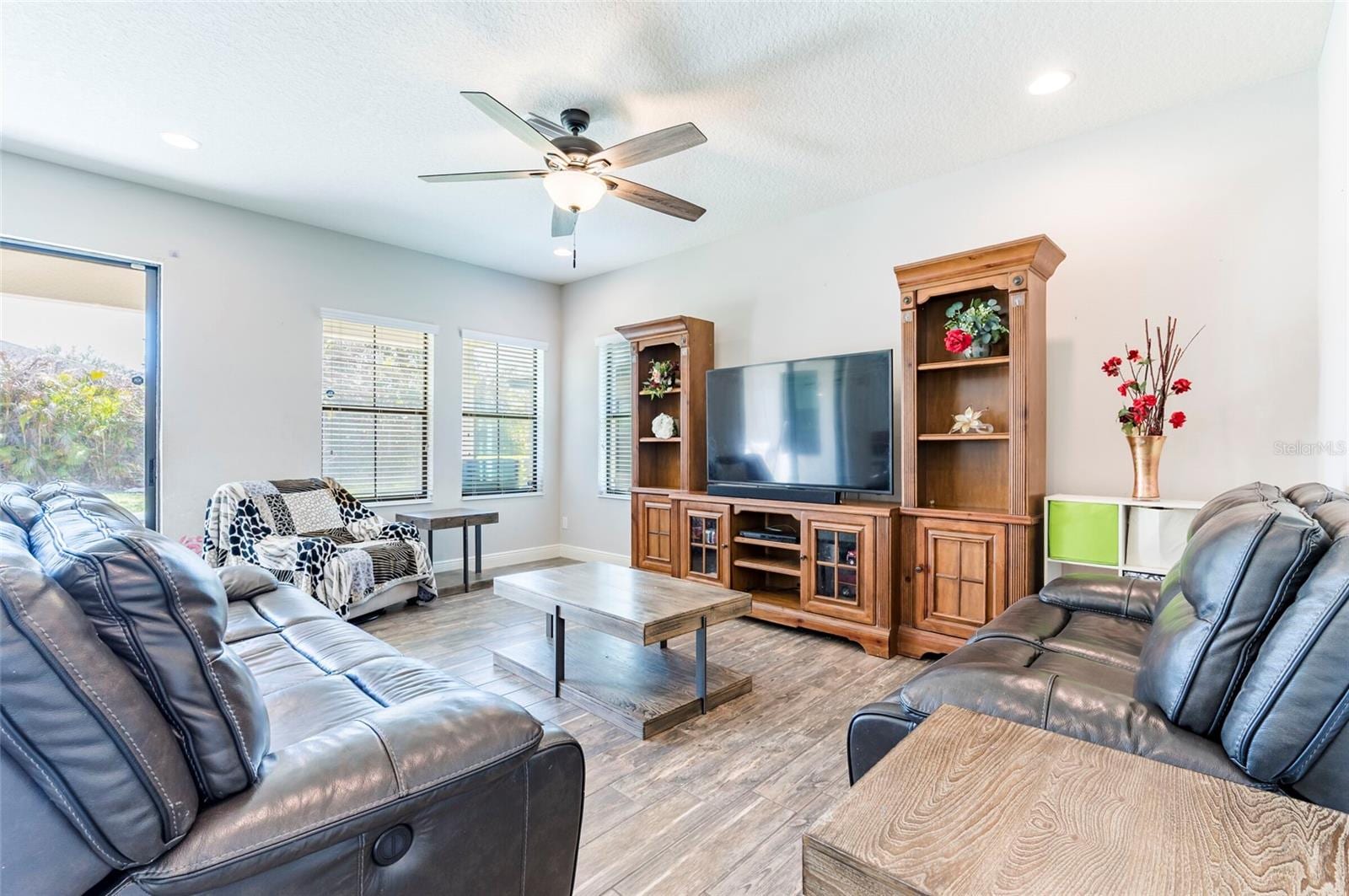 4124 Revival Ln photo 5