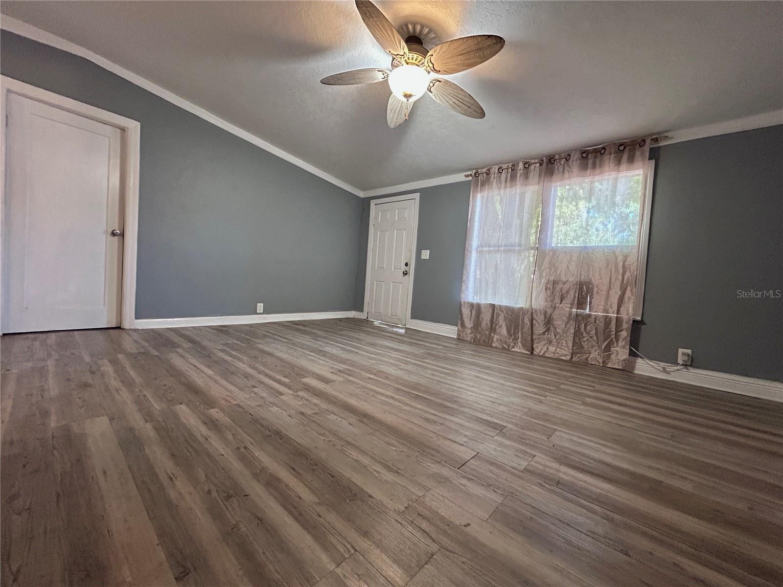 10638 Bay Hills Cir photo 5