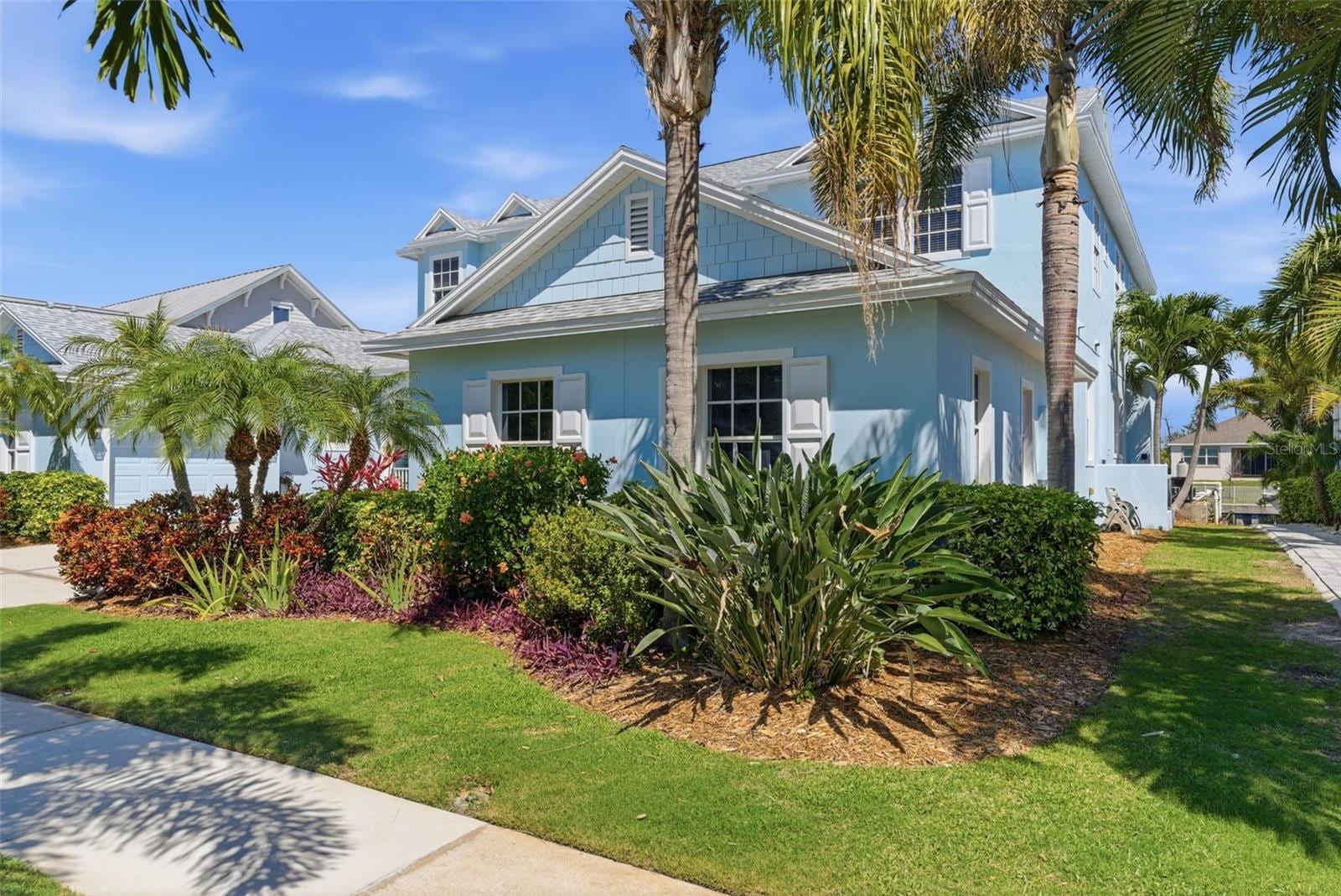 715 Islebay Dr photo 3
