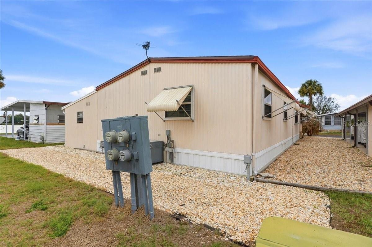 4511 Redwood St photo 4