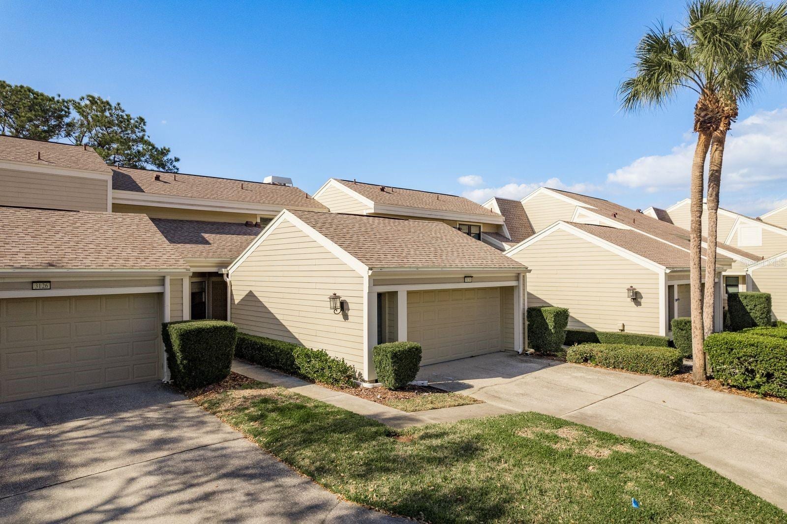 3130 Eagles Landing Cir W photo 3