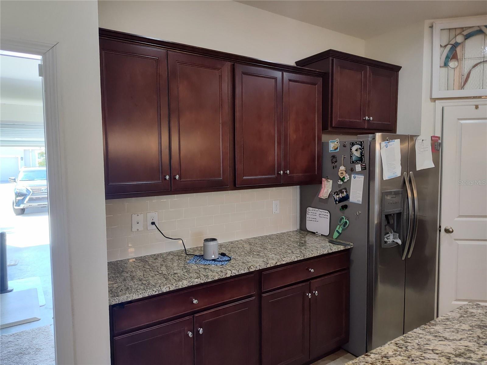 7460 Stonebrook Cir photo 4
