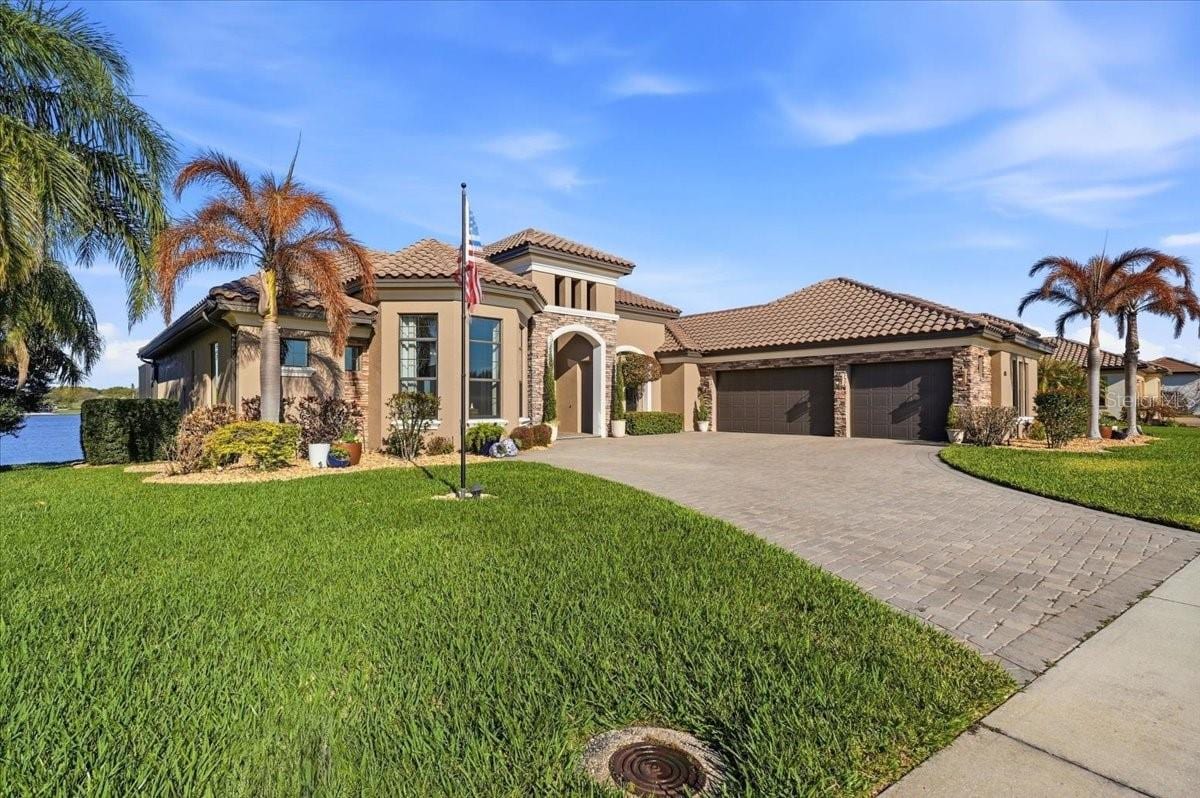 4193 Juliana Lake Dr photo 3