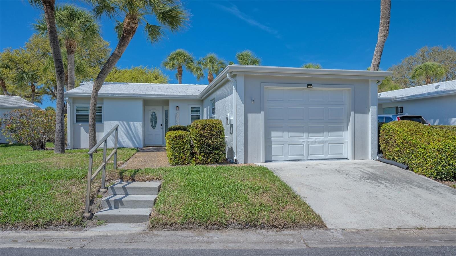 119 Whispering Sands Cir #V36 photo 5