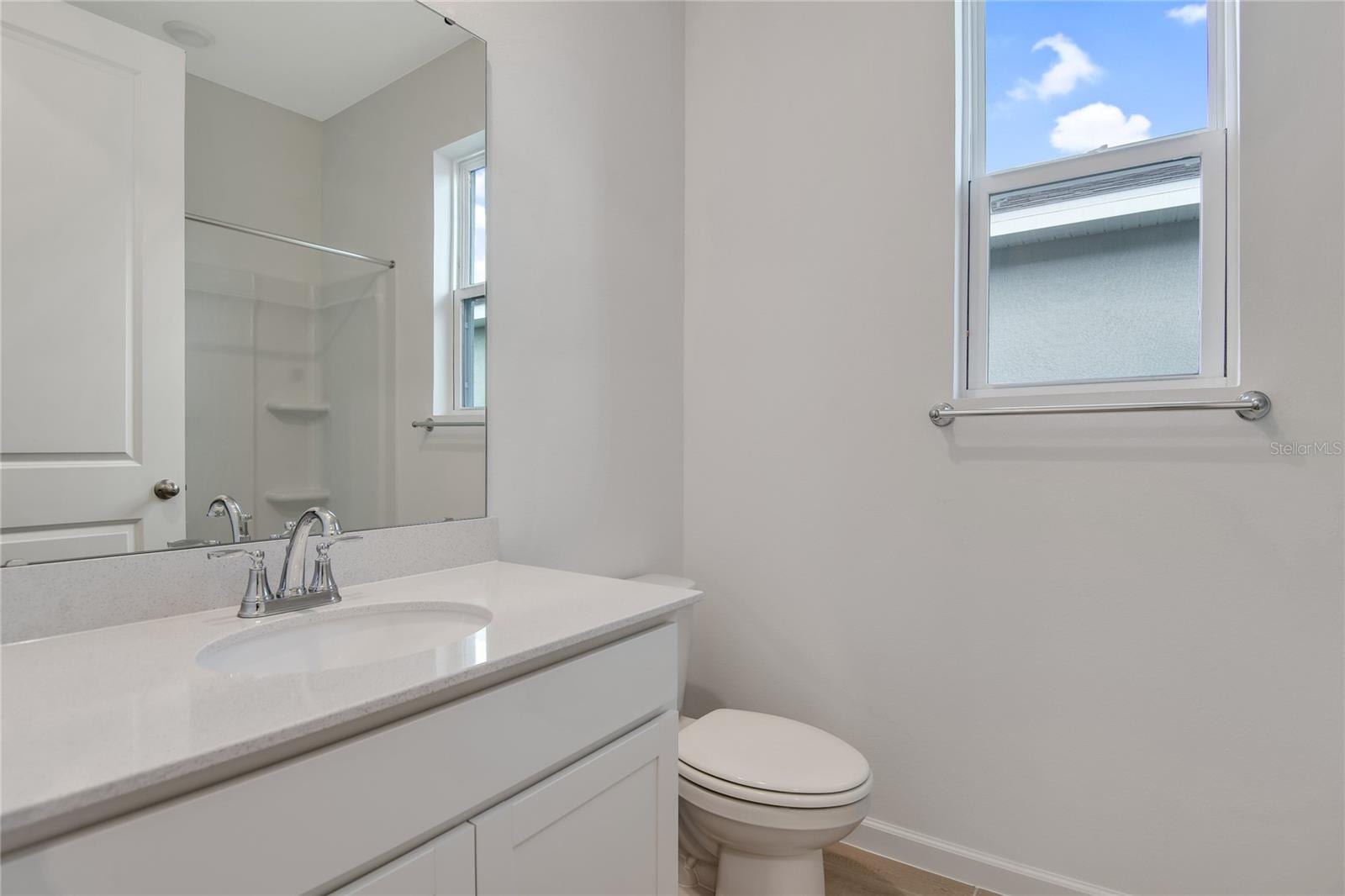 5347 Mickey Ave photo 4