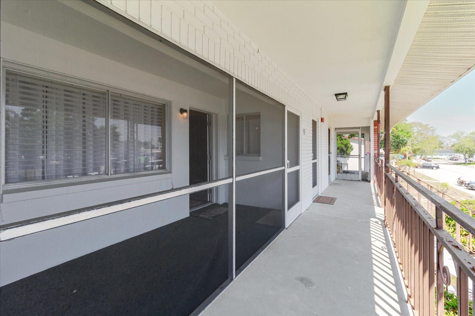 2348 Shelley St #13 photo 4