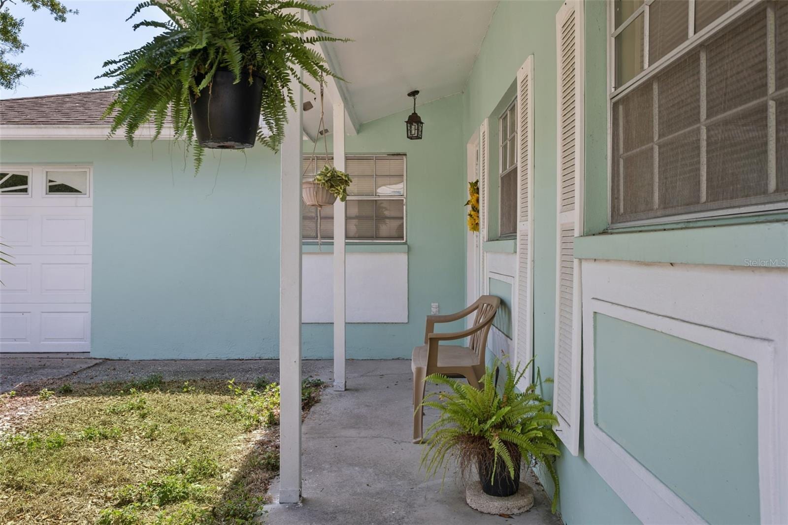 502 Avocado Cir photo 3