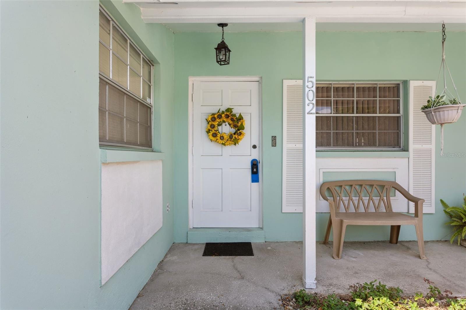 502 Avocado Cir photo 4