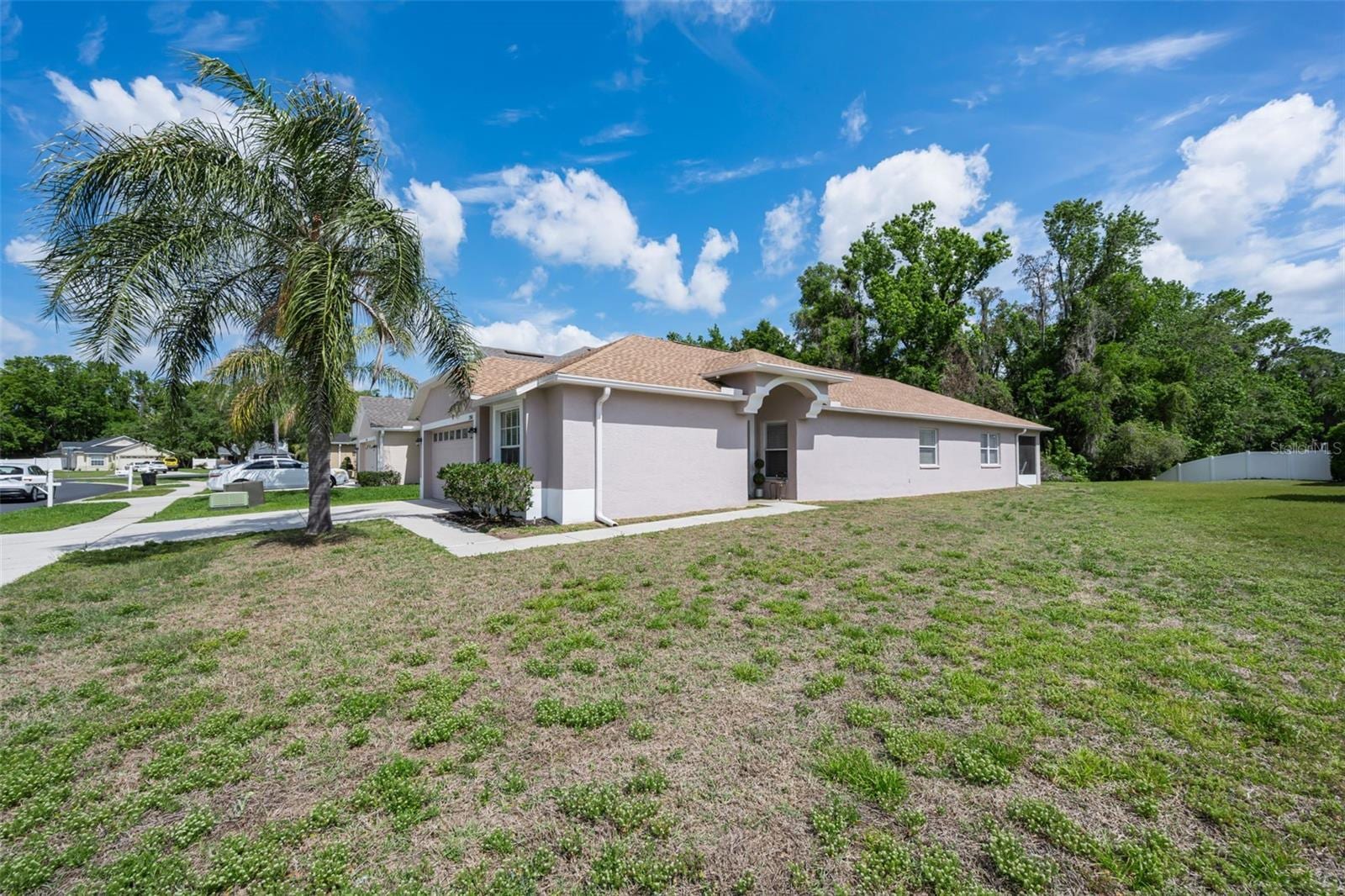 25841 Crippen Dr photo 3
