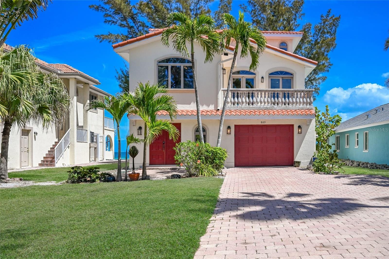889 N Shore Dr photo 5