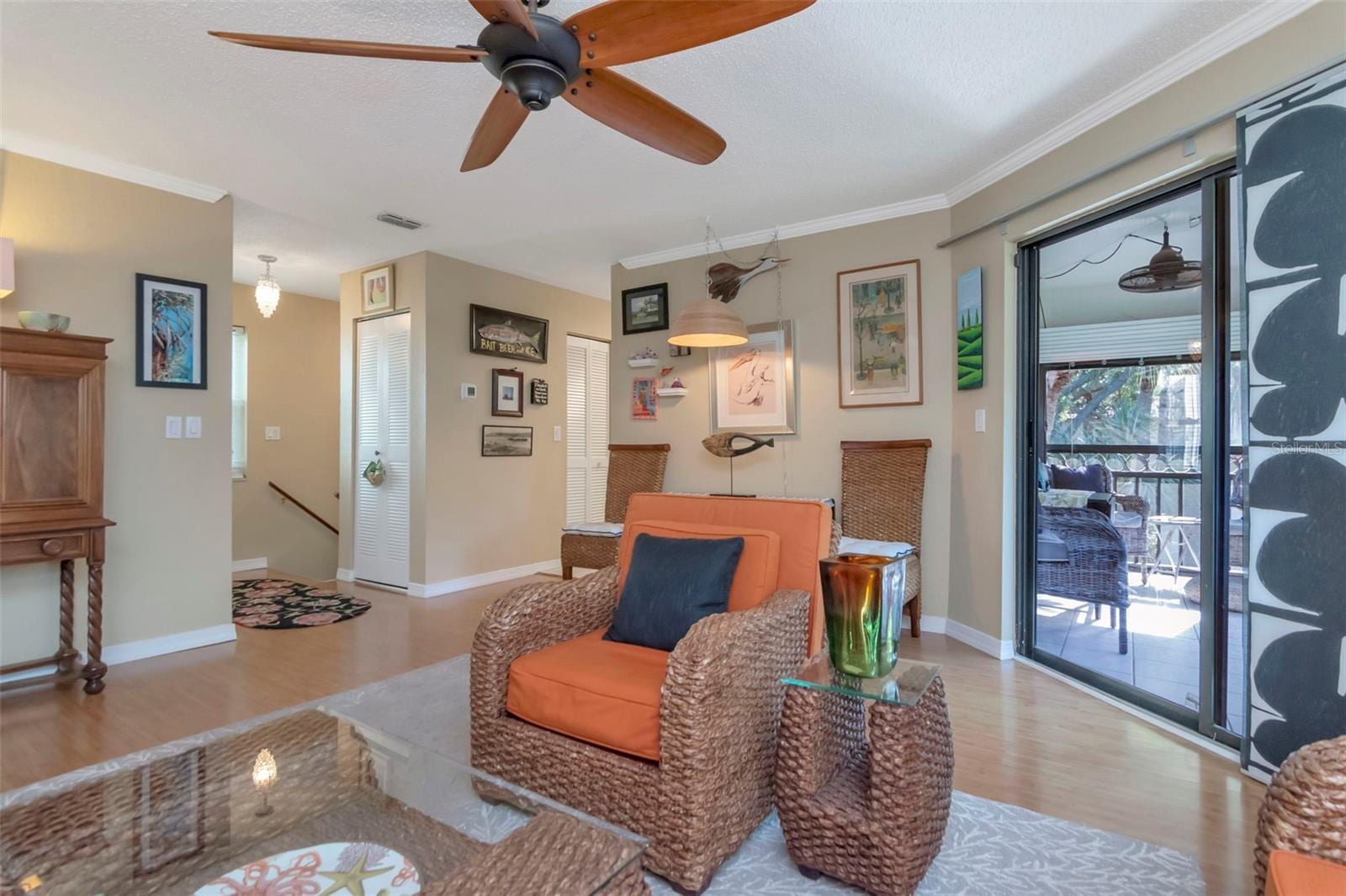 484 Santa Cruz Pl NE #H photo 4