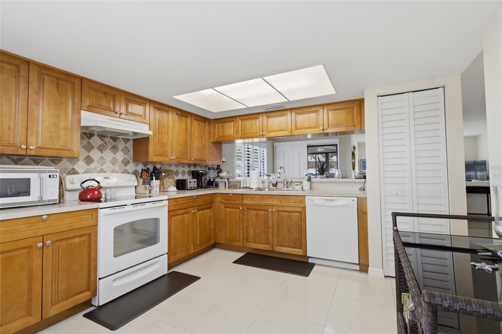 2701 Countryside Blvd #101 photo 4