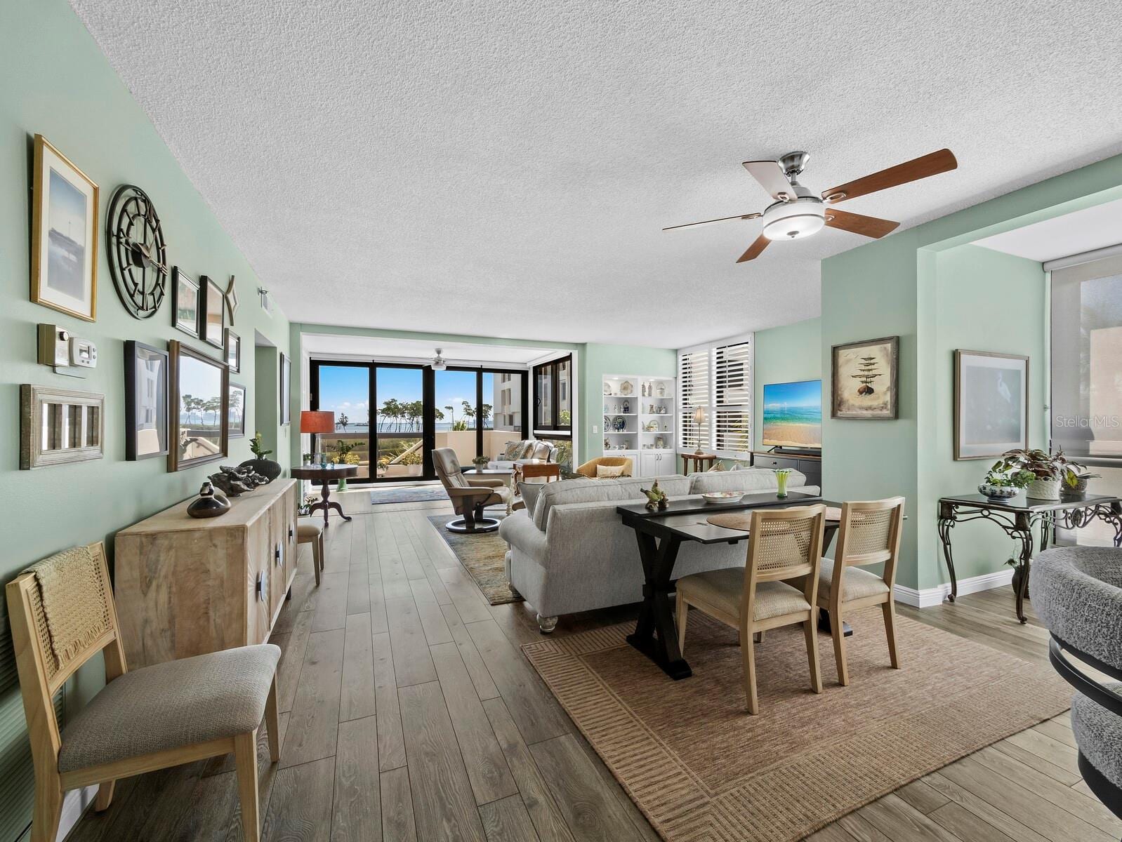 2020 Harbourside Dr #417 photo 4