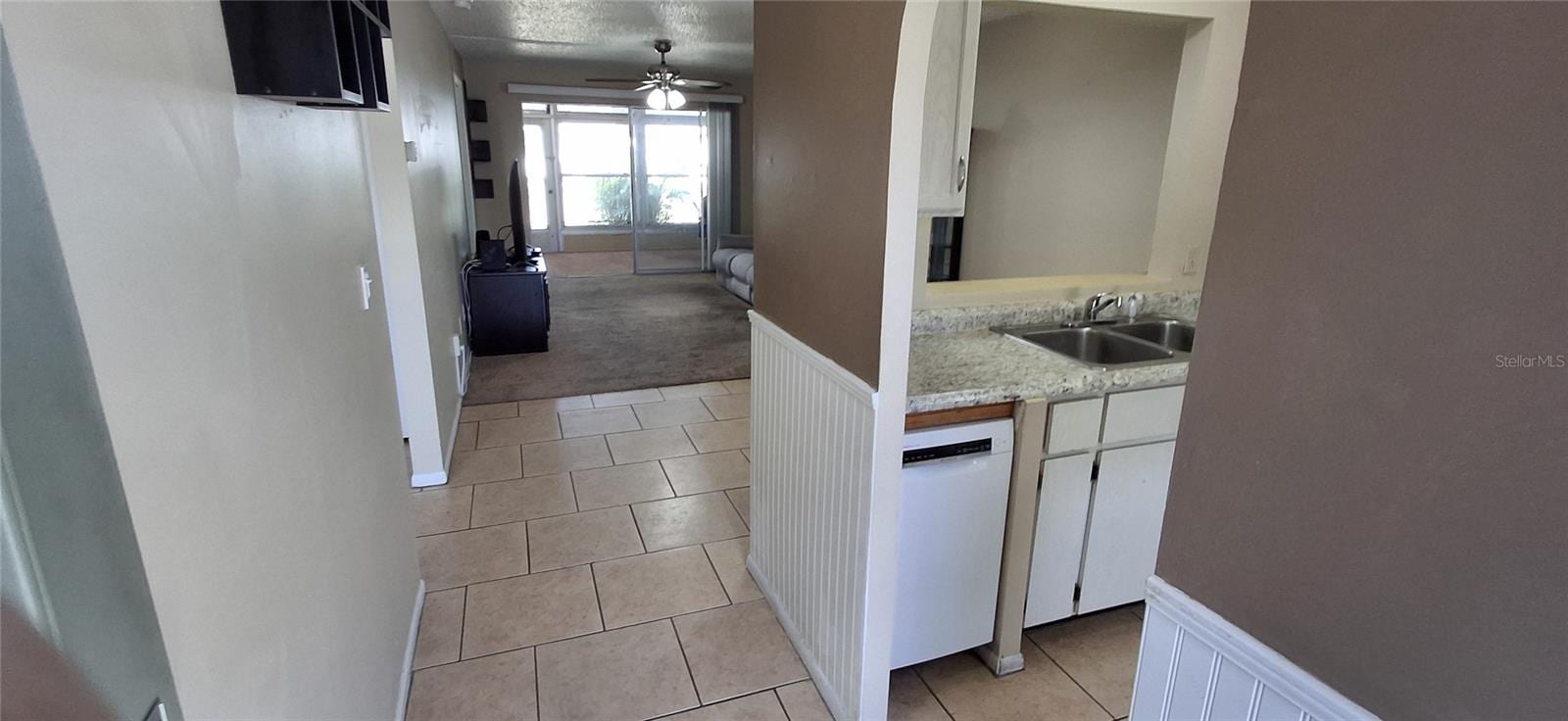 4737 Lake Villa Dr photo 2