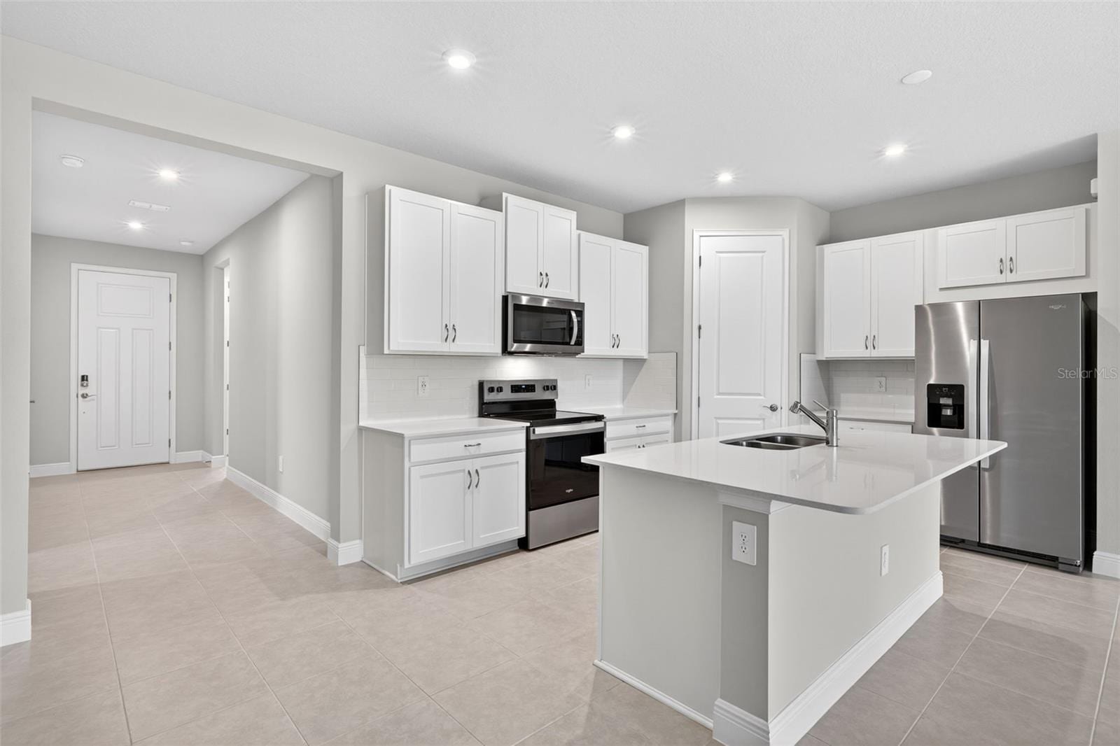 12341 49th St E photo 5