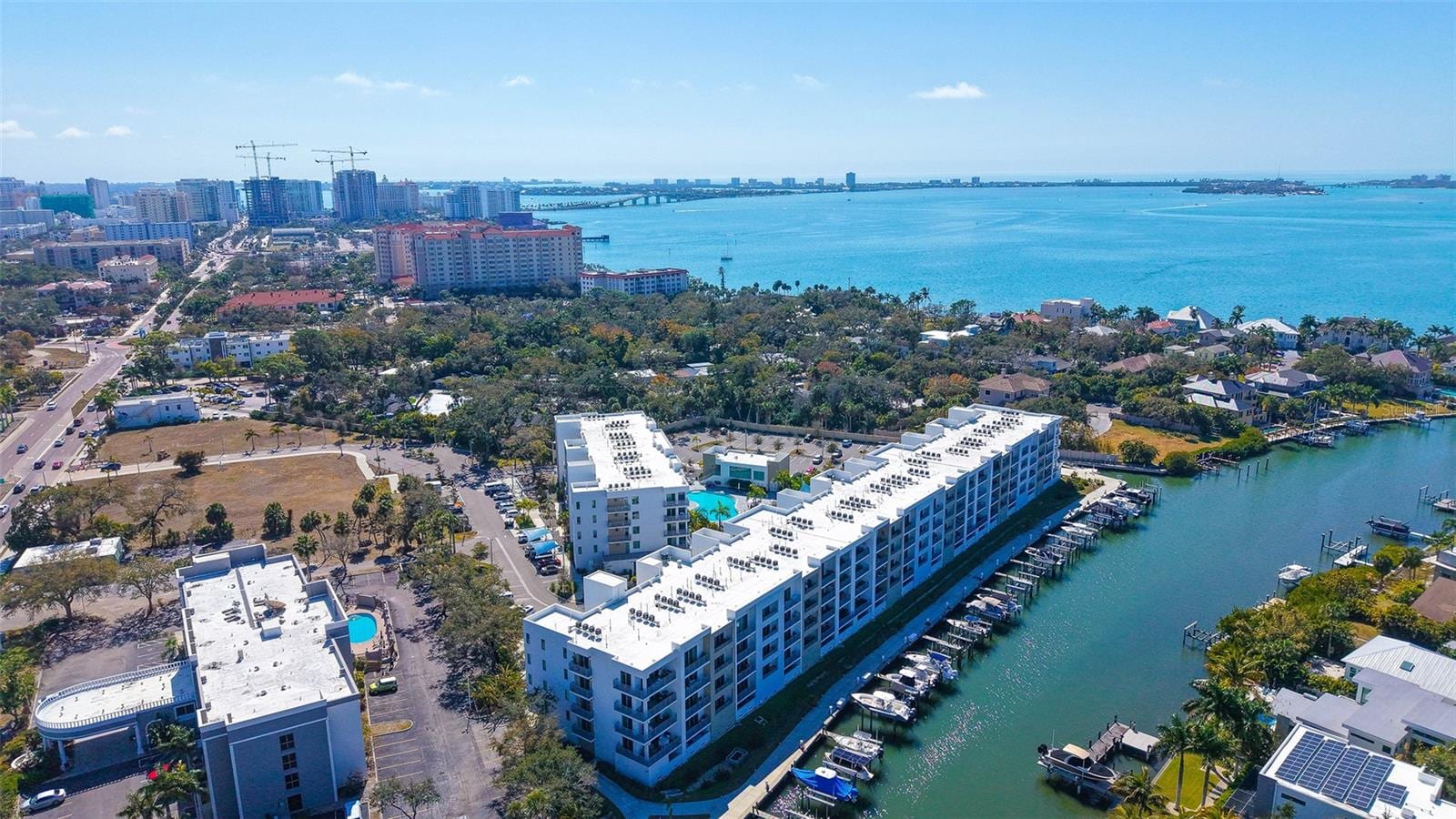 1709 N Tamiami Trl #522 photo 2