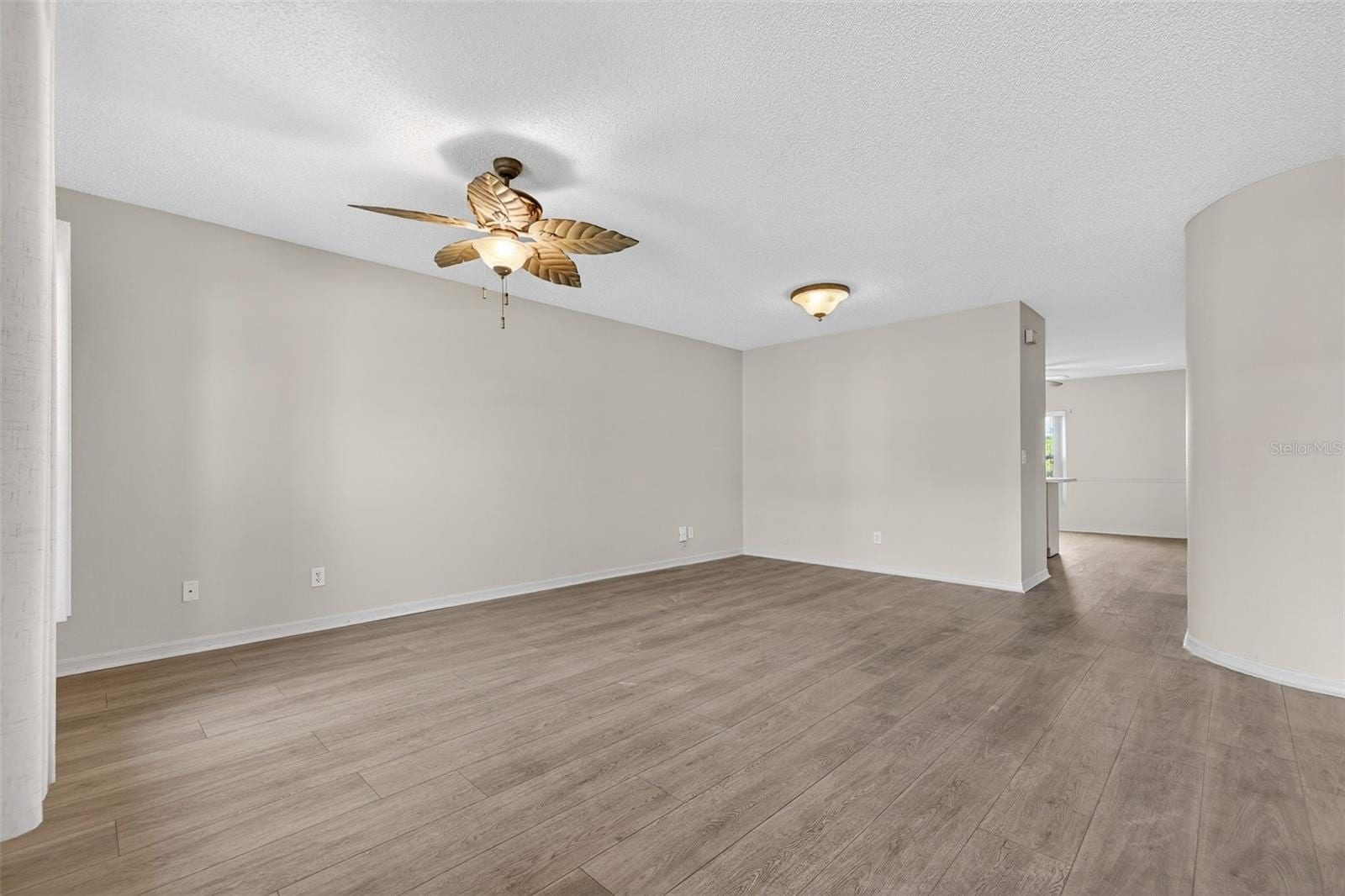 2231 Utopian Dr E #219 photo 3