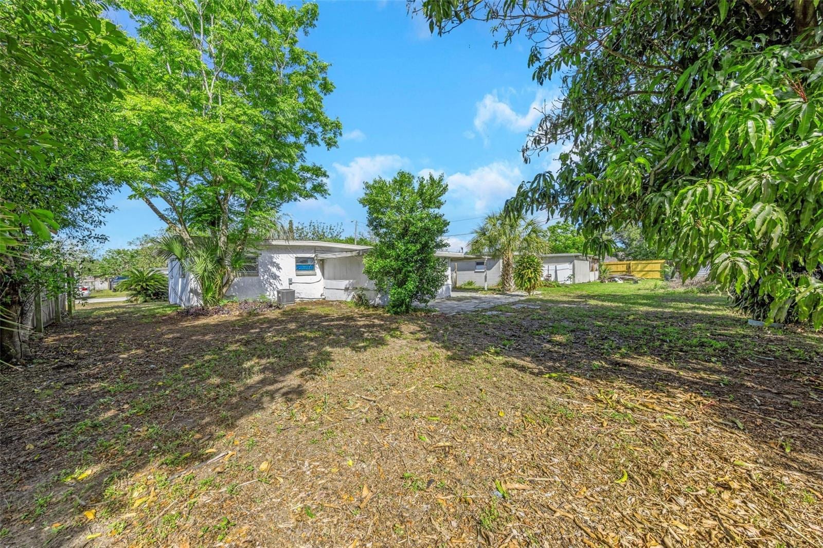 4040 Flamingo Dr photo 3