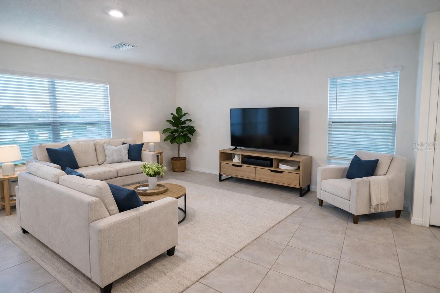 16546 Mosaic Oar Dr photo 3