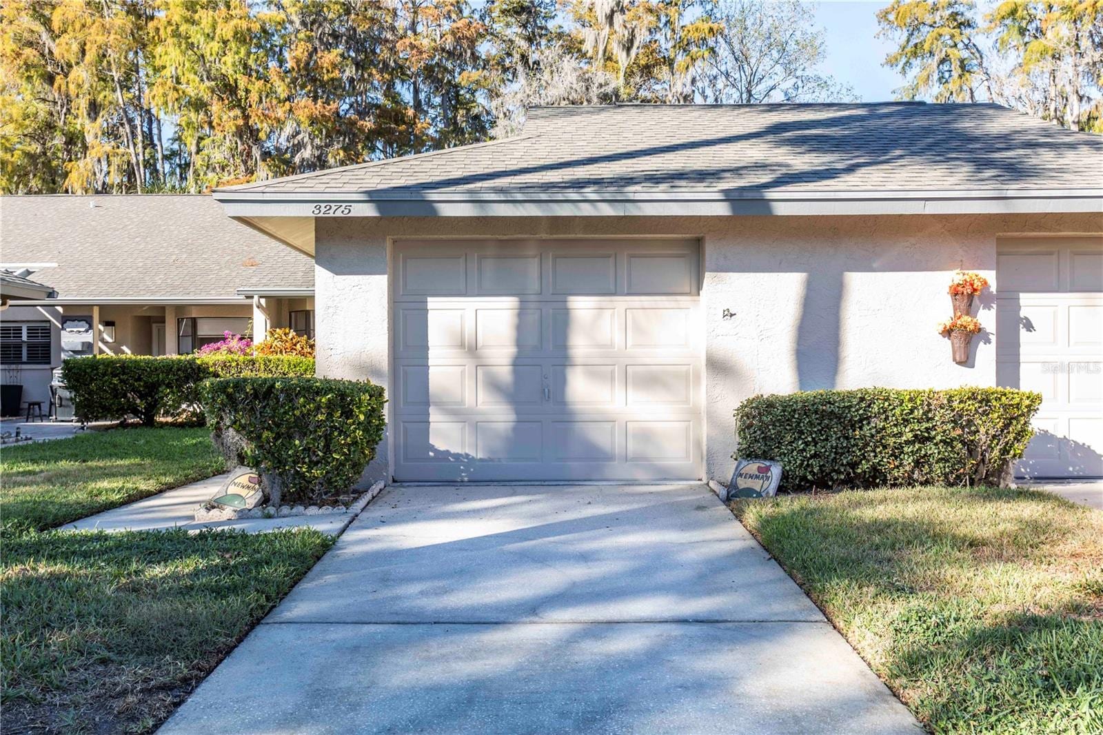 3275 Lori Ln photo 2