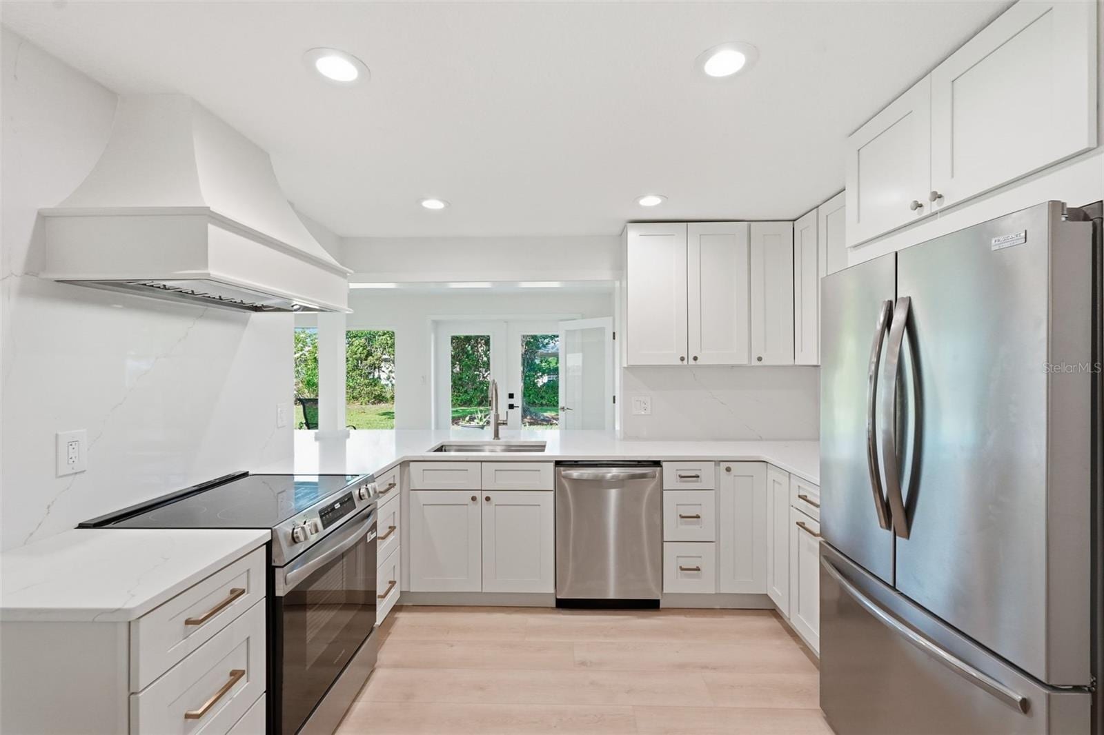 2150 Sarazen Dr photo 4