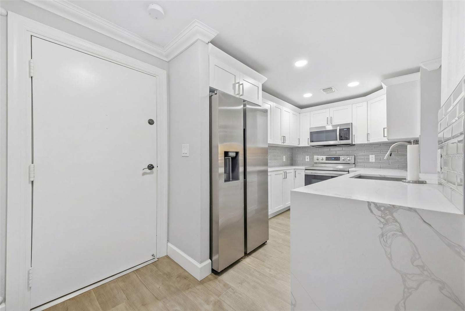 4141 Bayshore Blvd #306 photo 5