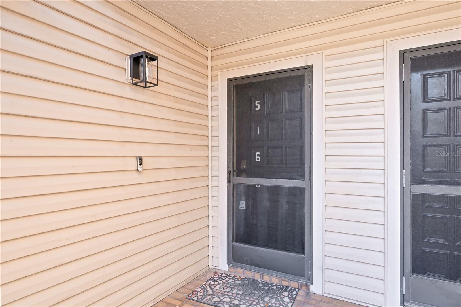 5169 Puritan Cir photo 2