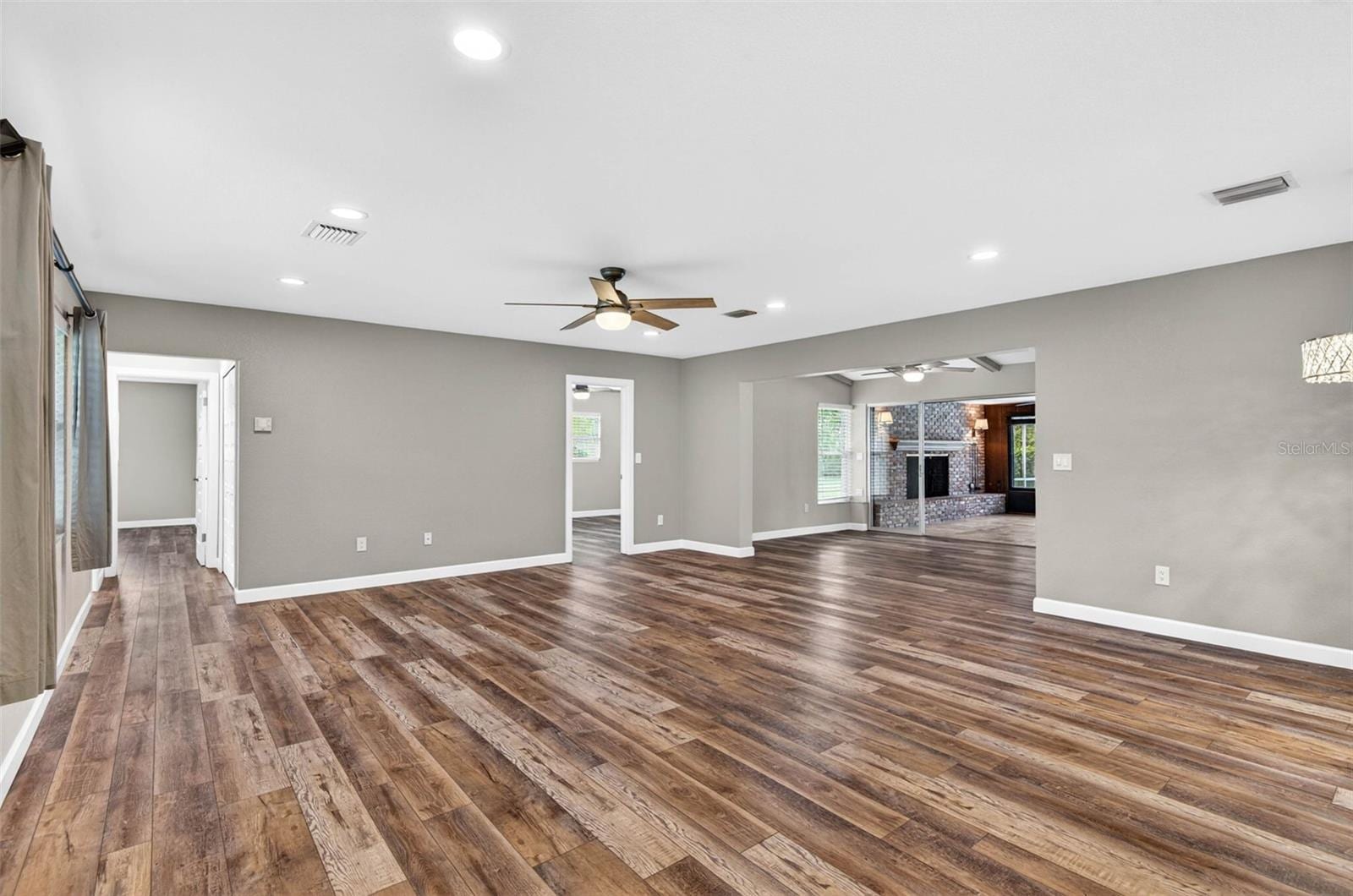7 Eagle Ln photo 5