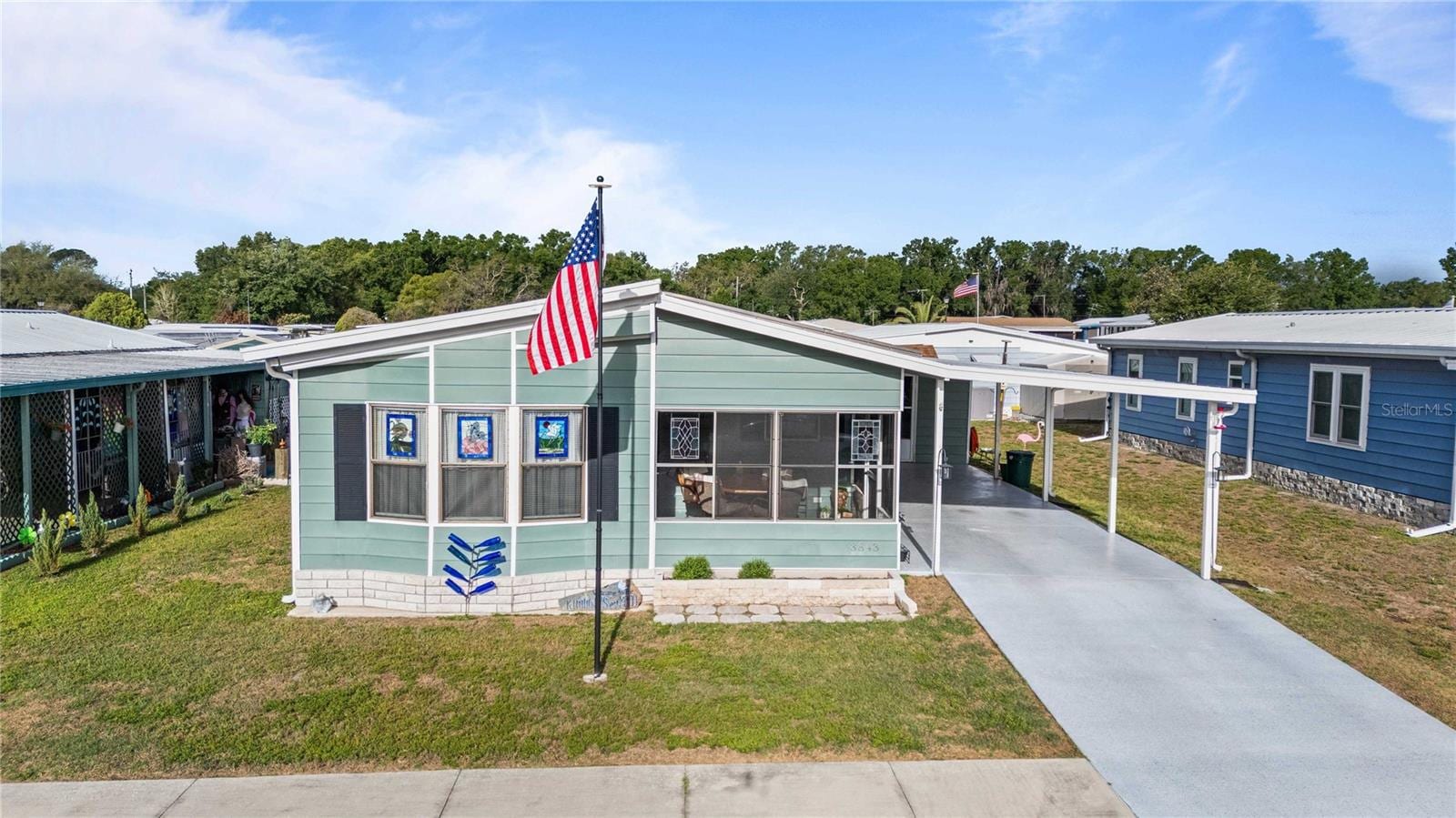 3843 Chris Dr photo 4