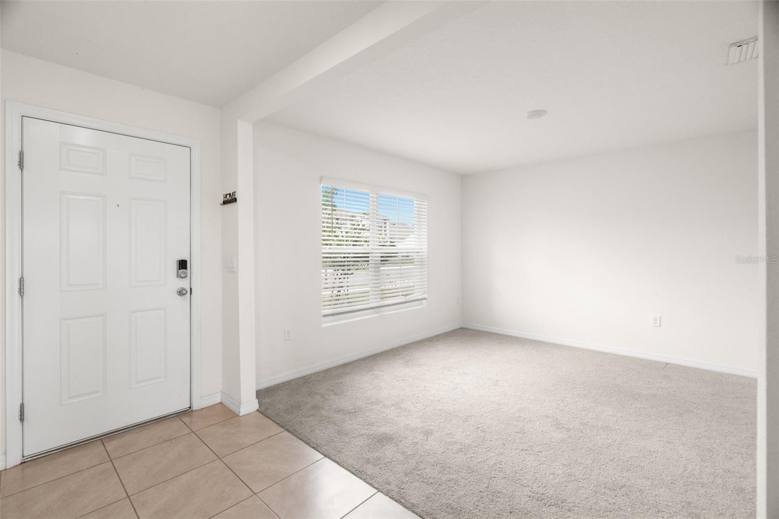 2818 Gumbo Limbo Dr photo 3