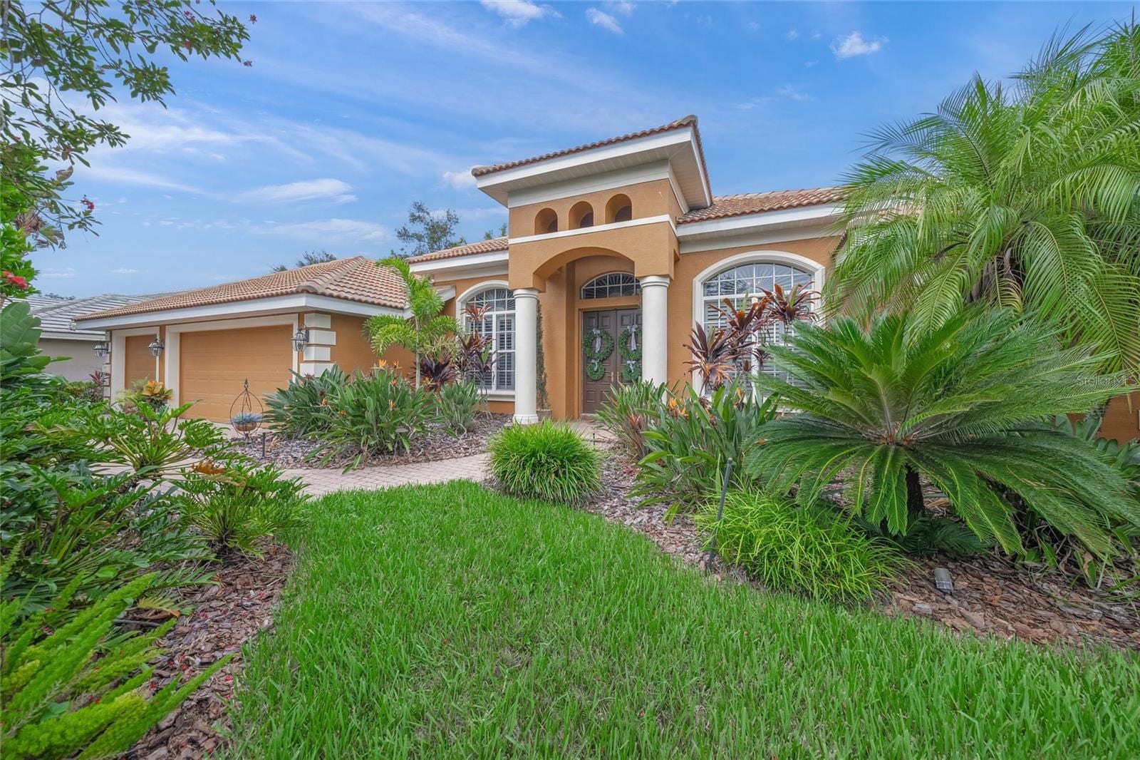 3711 Eagle Hammock Dr photo 2