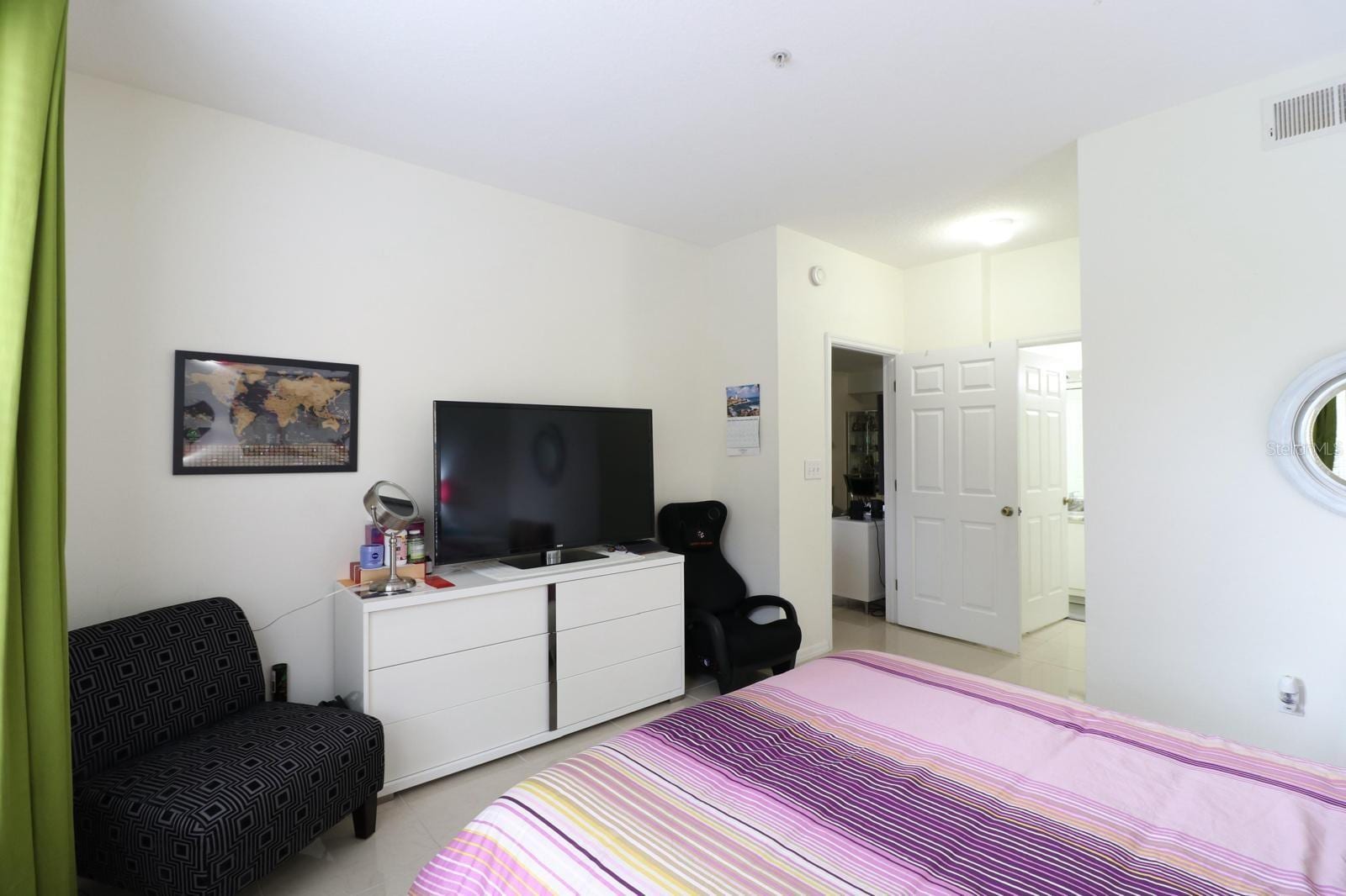 5610 Pinnacle Heights Cir #107 photo 4