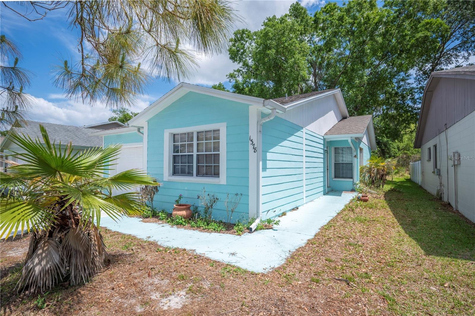 1378 Bramblewood Dr photo 3