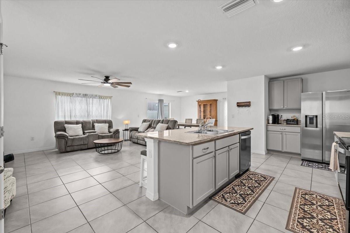 12148 White Cypress Pl photo 4