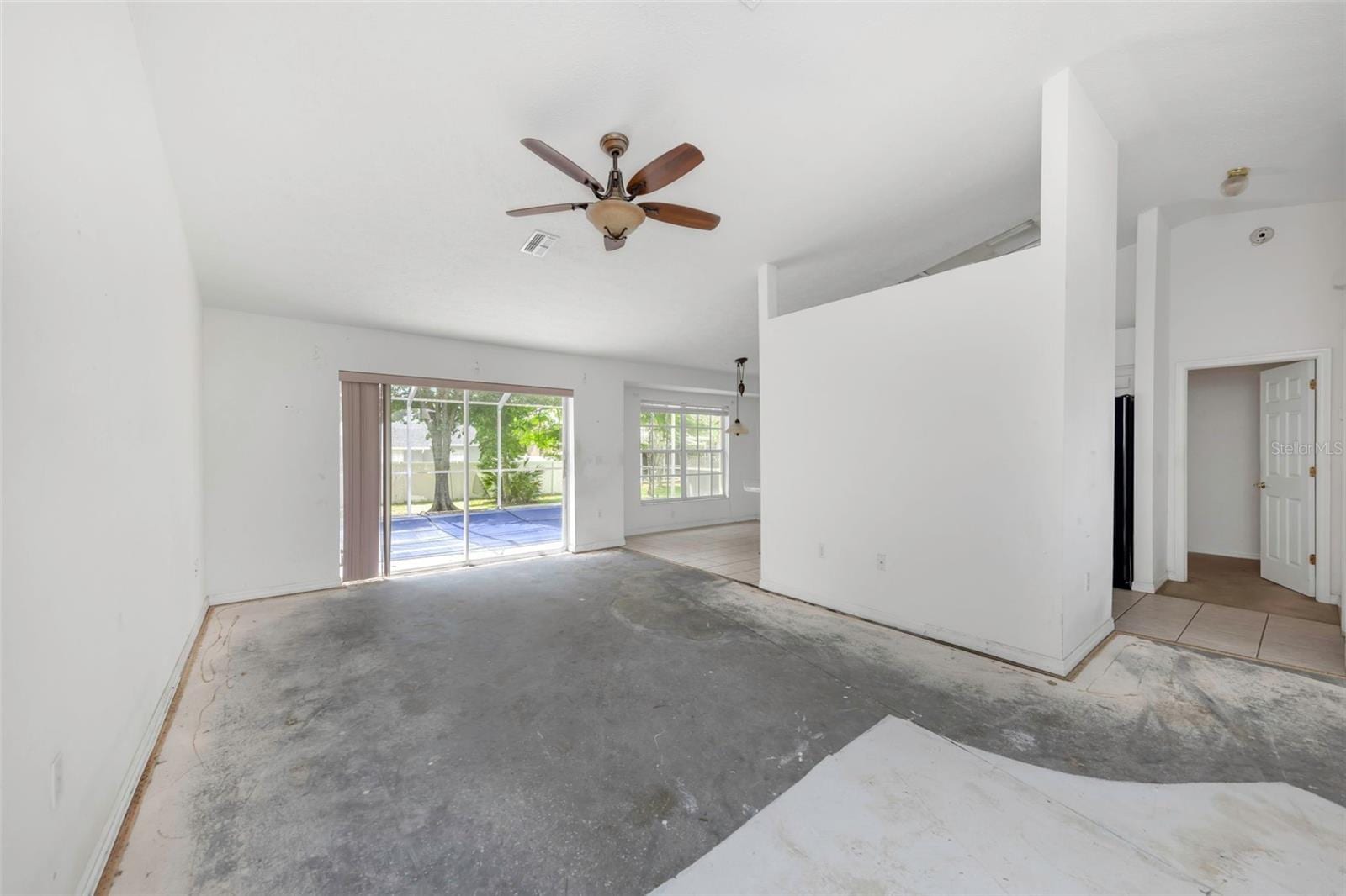 7919 Starfire Way photo 5