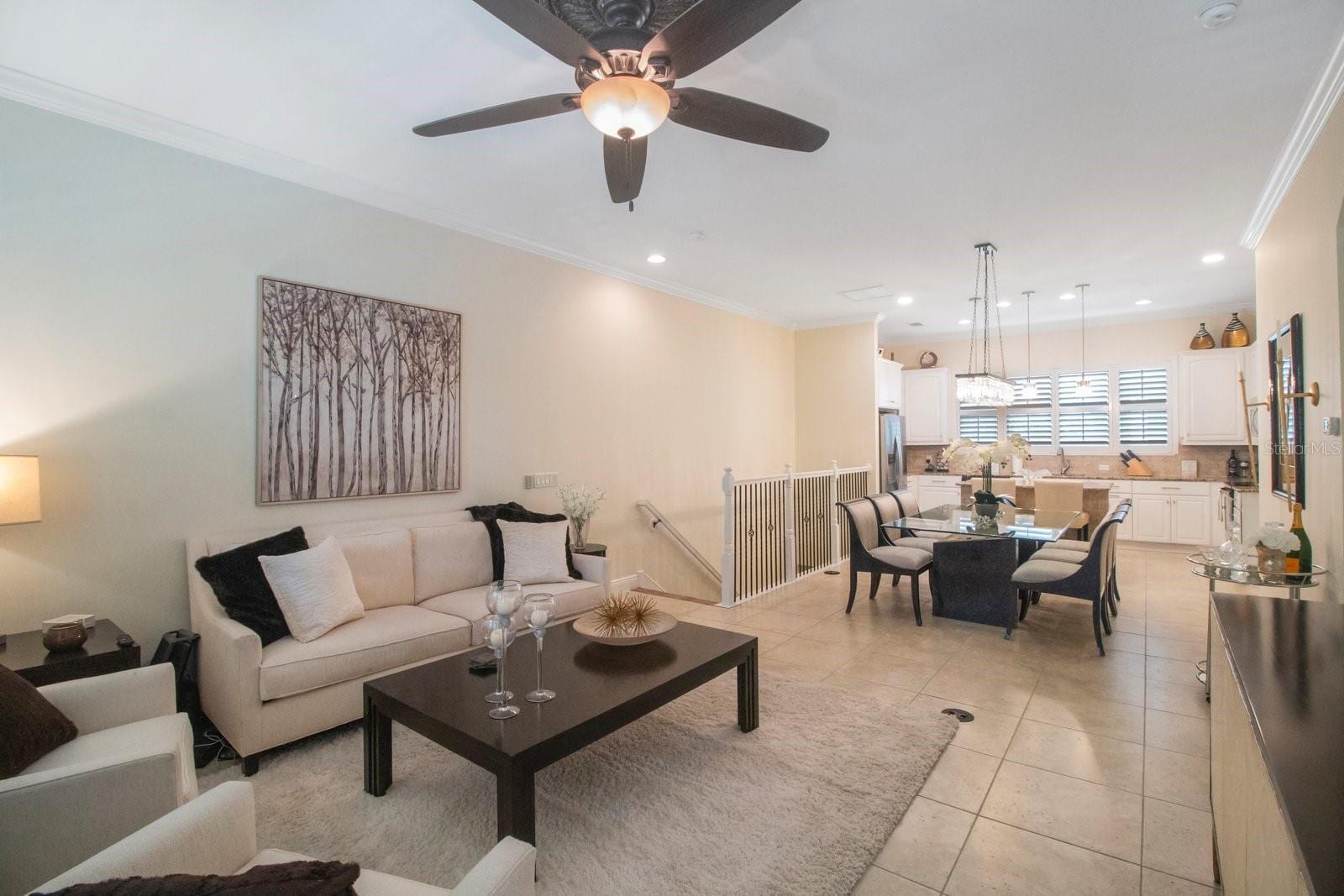4884 Yacht Club Dr photo 4