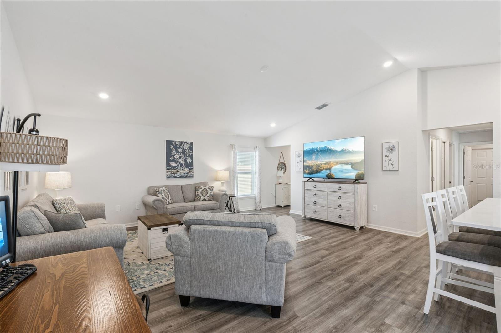 5604 Maddie Dr photo 5