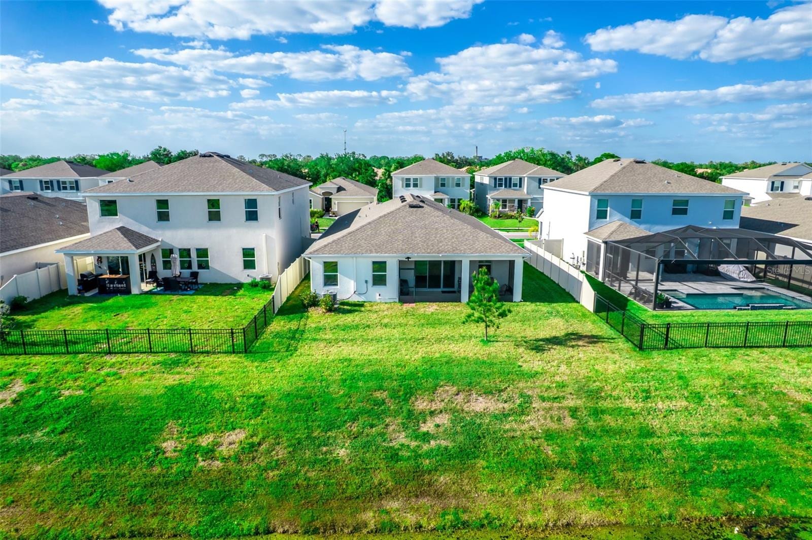 176 Bright Ibis Ave photo 4