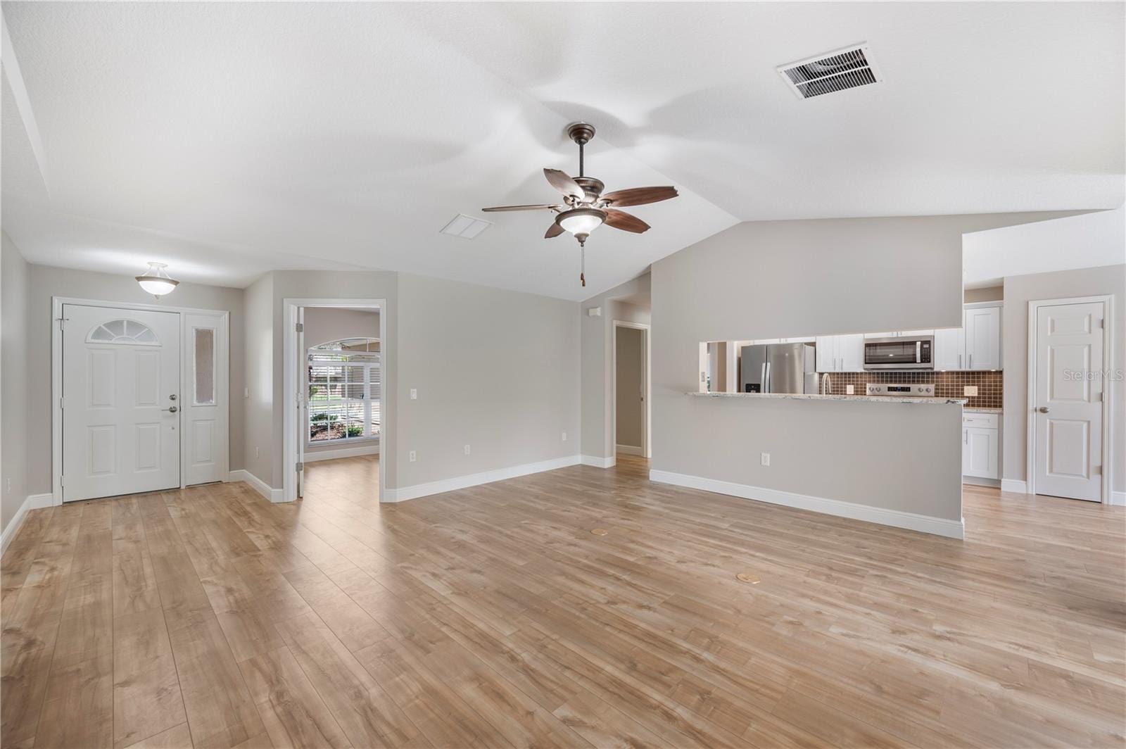 2179 Malachite Dr photo 5