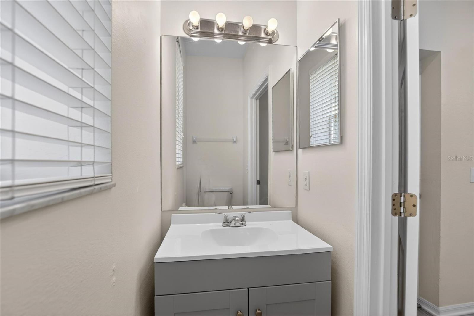 6418 Rosefinch CT #103 photo 5