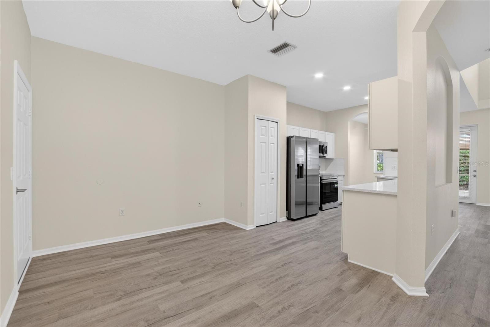 6418 Rosefinch CT #103 photo 3