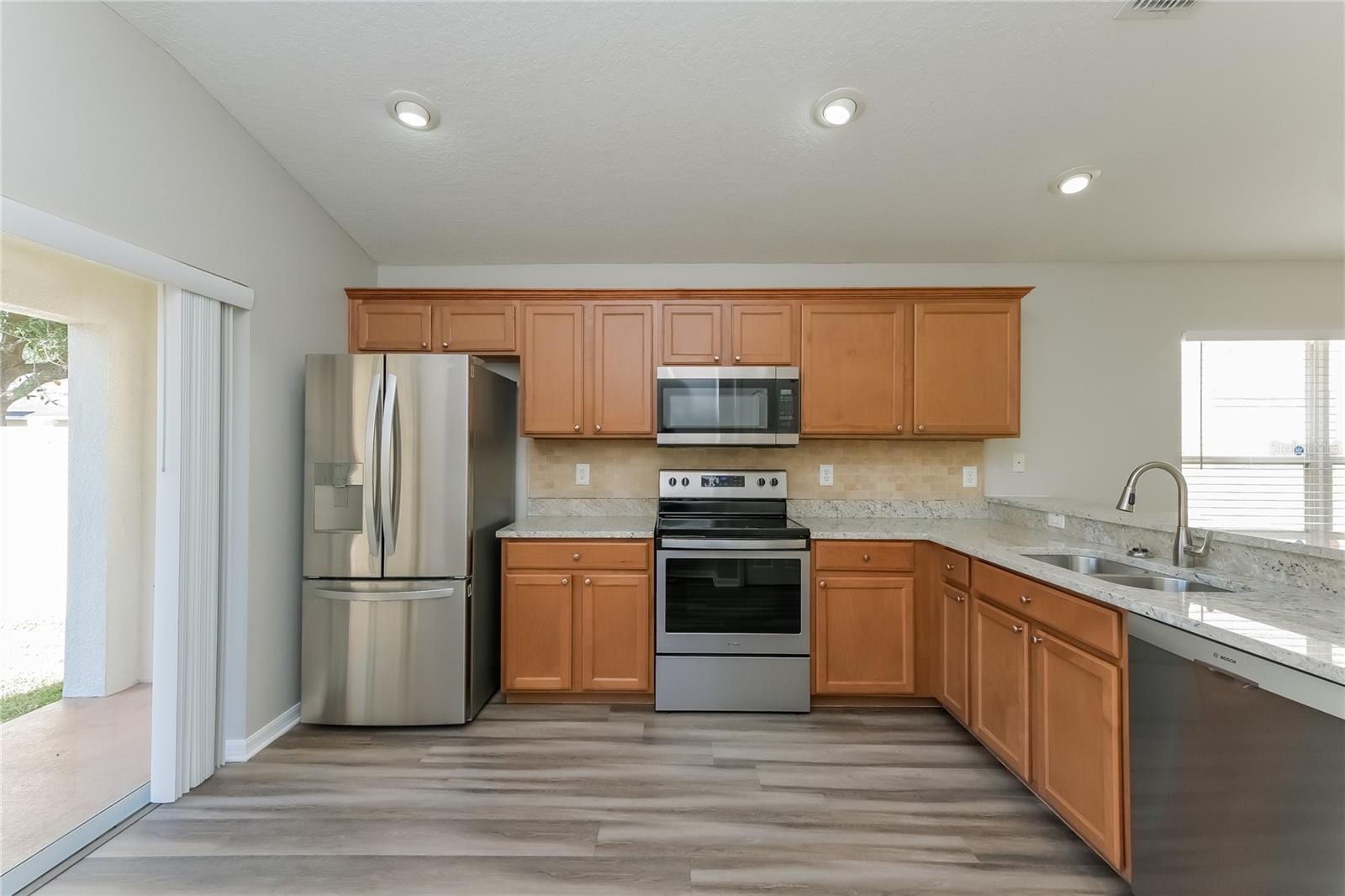15411 Peach Stone Pl photo 4