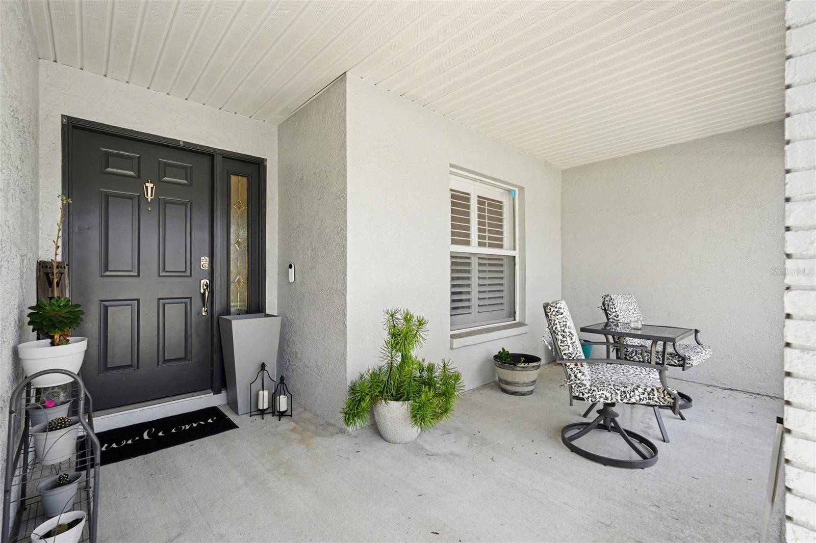 2333 Towering Oaks Cir photo 3