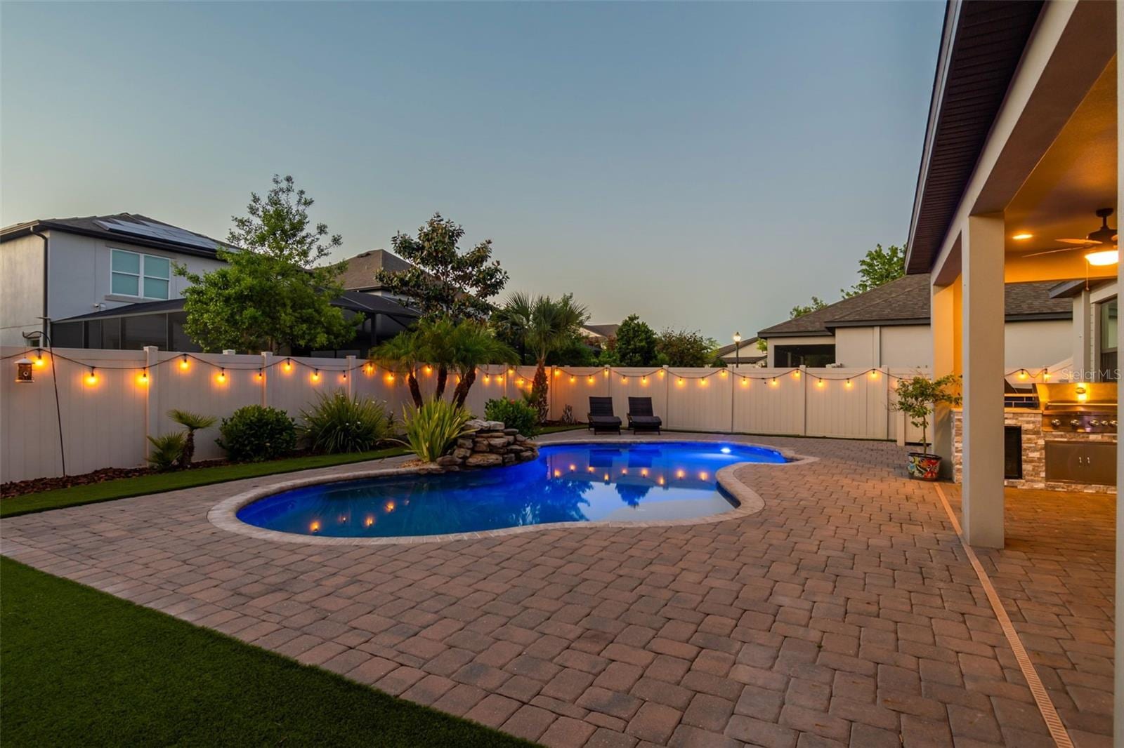 4051 Mellon Dr photo 3