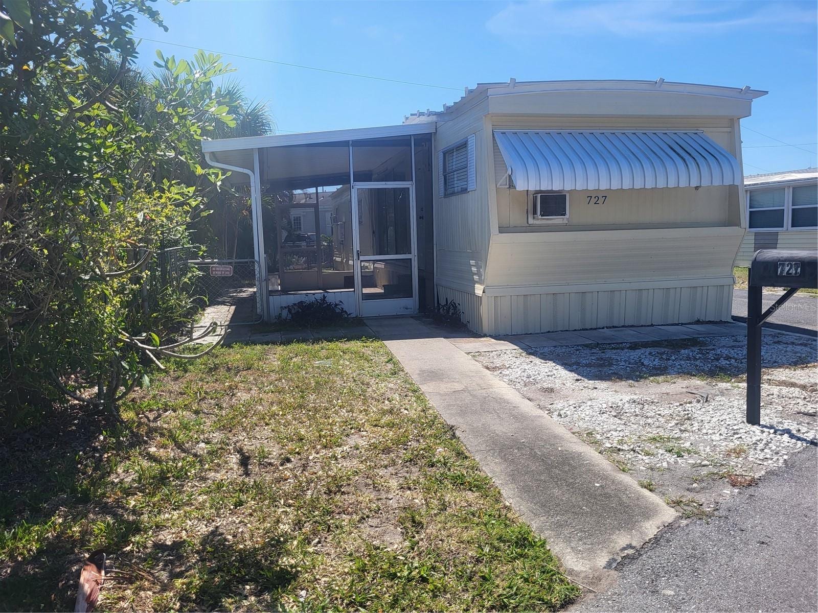 6580 Seminole Blvd #727 photo 3