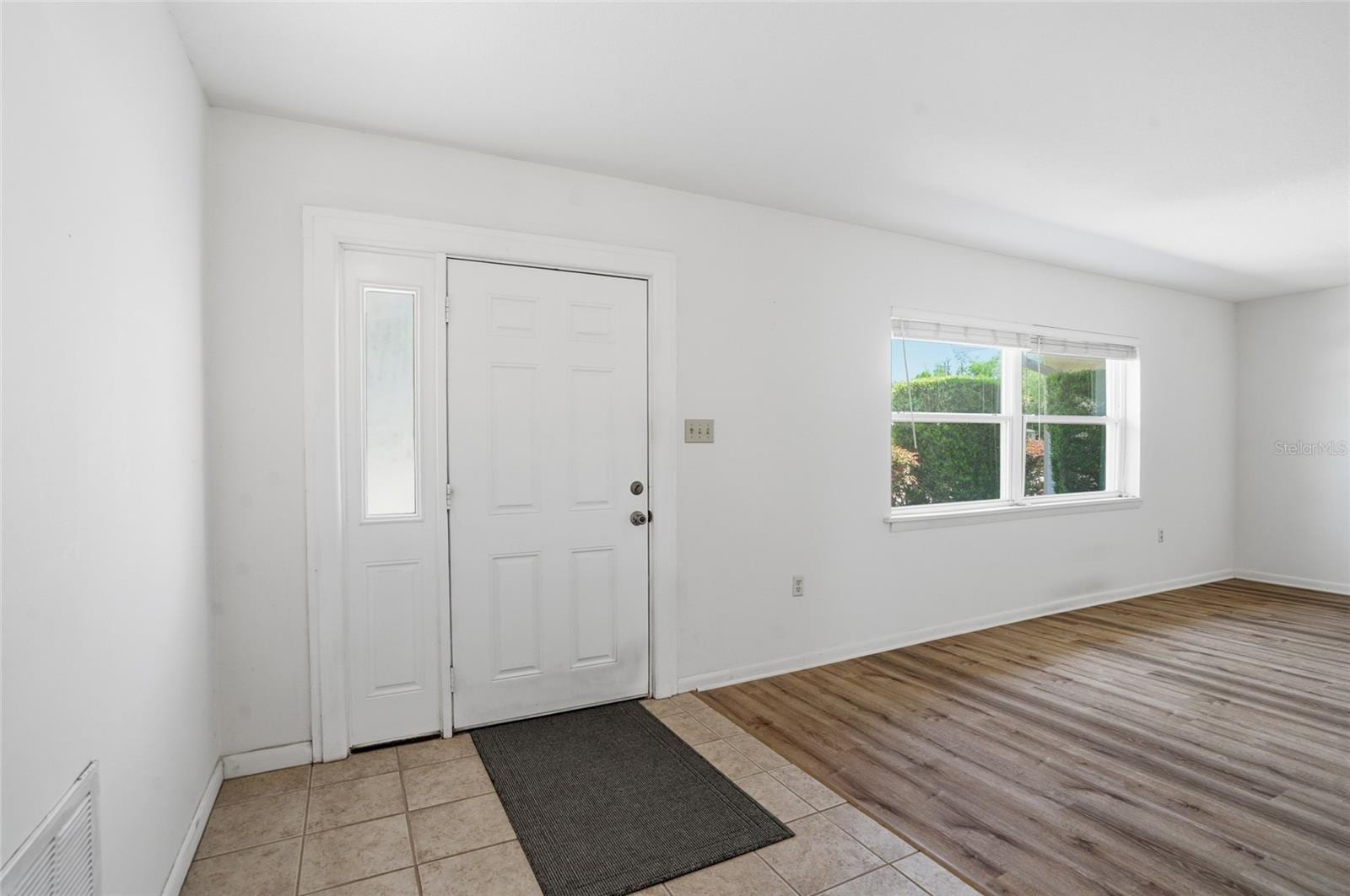 26916 Magnolia Blvd photo 5