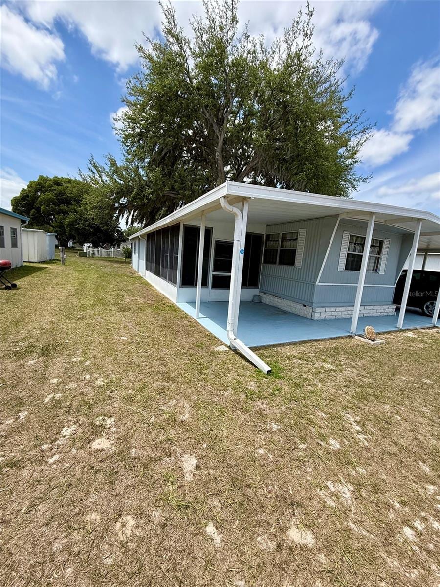 4513 Autumn Palm Dr photo 2