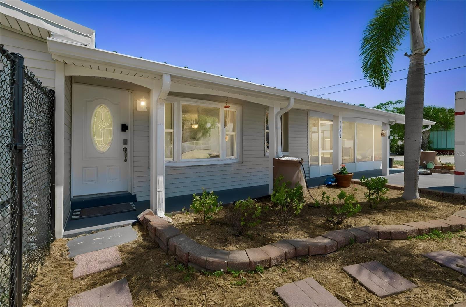 1130 Sweeney Dr photo 3
