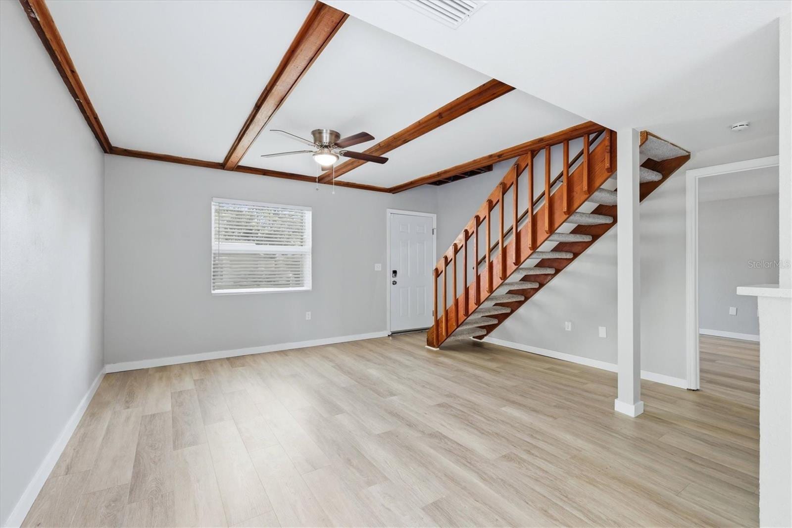 2852 Nassau St photo 5