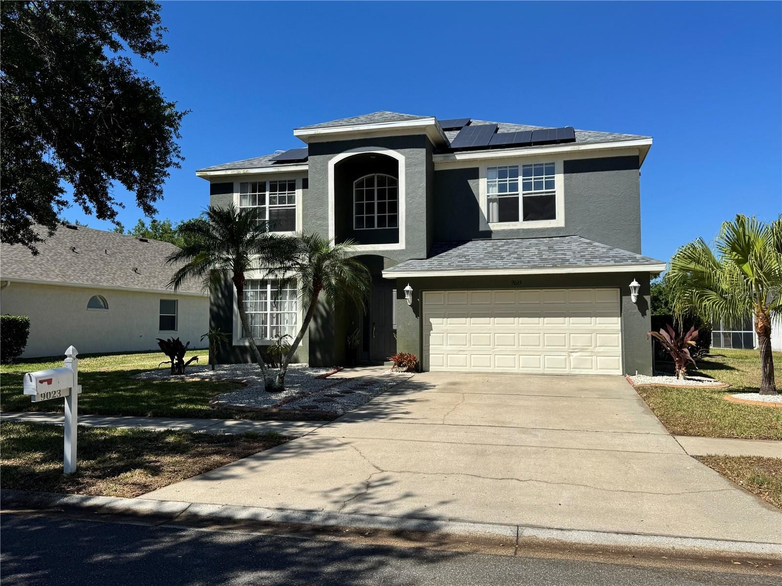 9023 Pinebreeze Dr photo 3